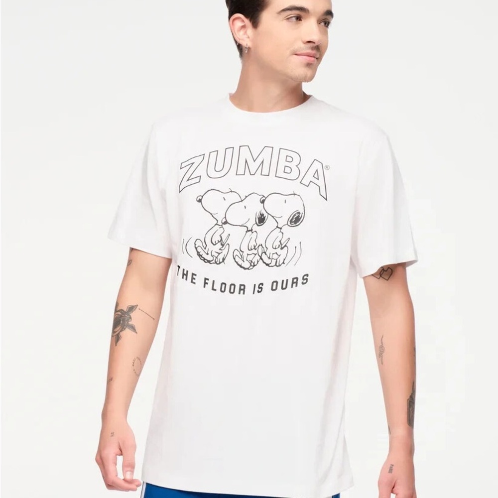 Zumba Fitness White Peanuts Snoopy Men's Tee